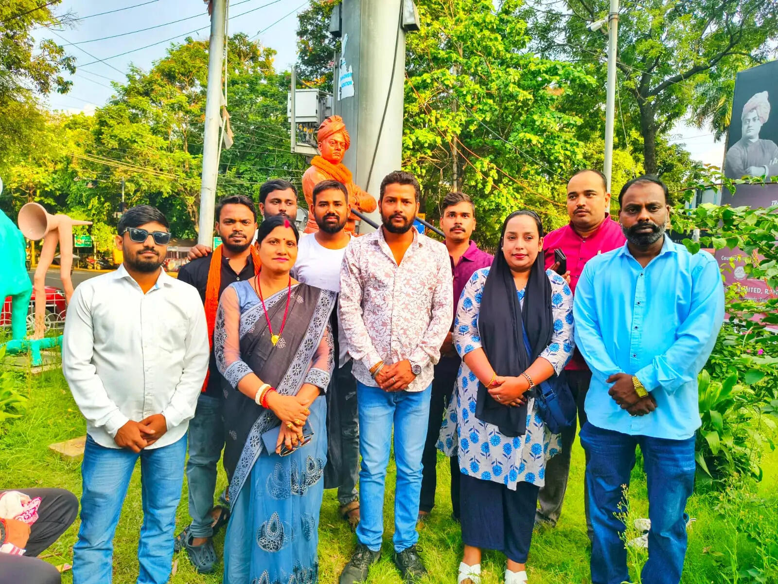 स्वामी विवेकानंद की मनी पुण्यतिथि, दी गई श्रद्धांजलि