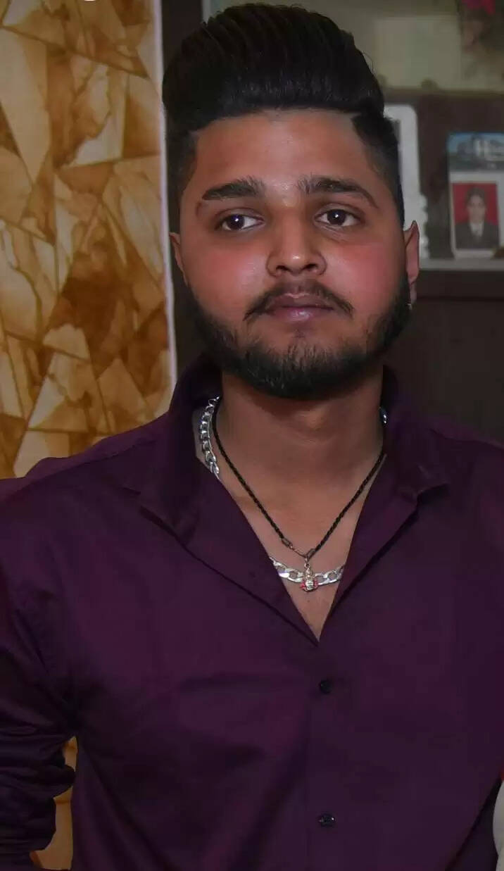 बहादुरगढ़ में 19 साल के युवक की तेजधार हथियार से हत्या