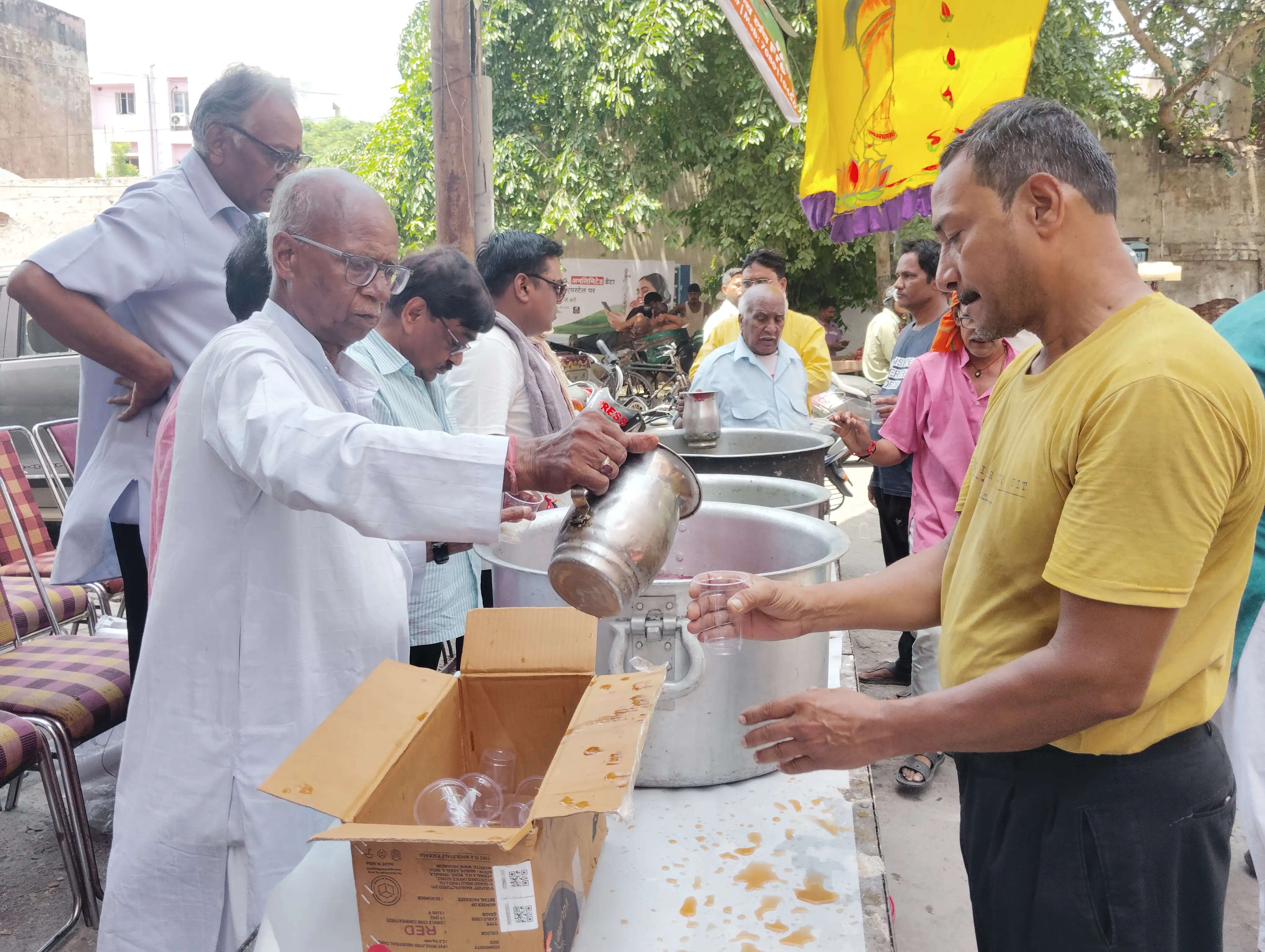 भीषण गर्मी में जरूरतमंदों की सेवा सबसे बड़ा मानव धर्म : गोपाल अग्रवाल