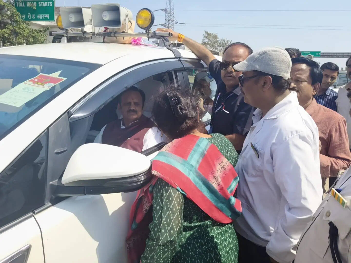 ब्यावरा में ट्रामा सेंटर की तैयारी तेज करने के निर्देश, उपमुख्यमंत्री राजेंद्र शुक्ला ने ली स्वास्थ्य सुविधाओं की जानकारी