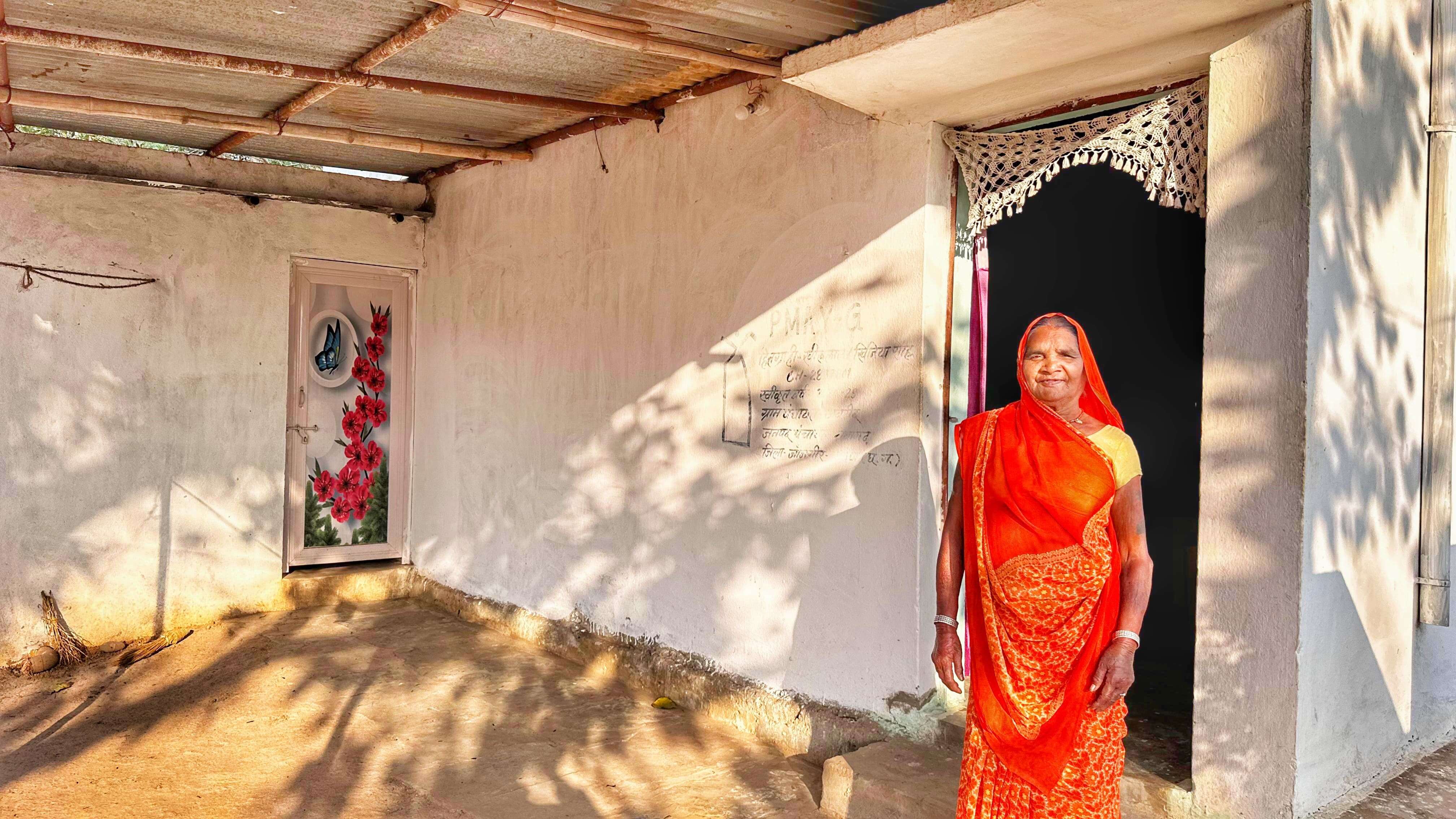 जांजगीर : प्रधानमंत्री आवास योजना से लक्ष्मीन का साकार हुआ पक्का घर का सपना