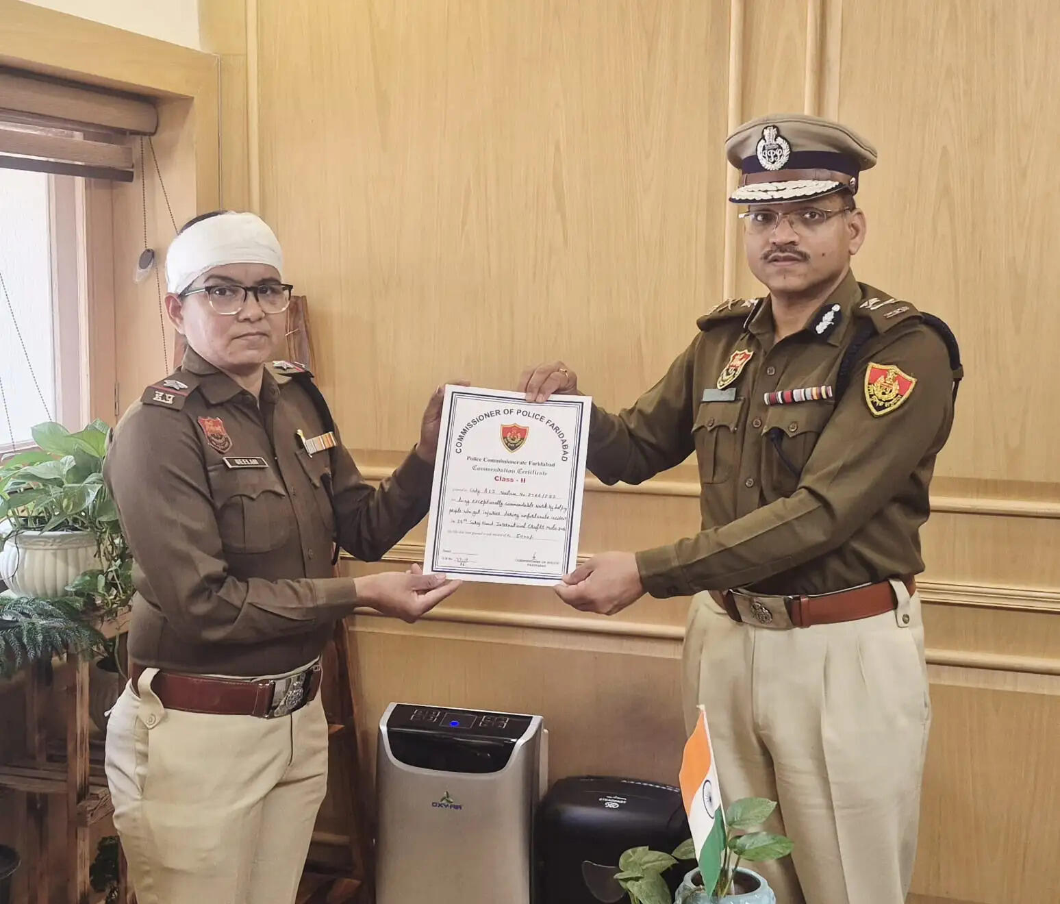 फरीदाबाद : सूरजकुंड मेले हादसे में जख्मी पुलिसकर्मियों को किया सम्मानित