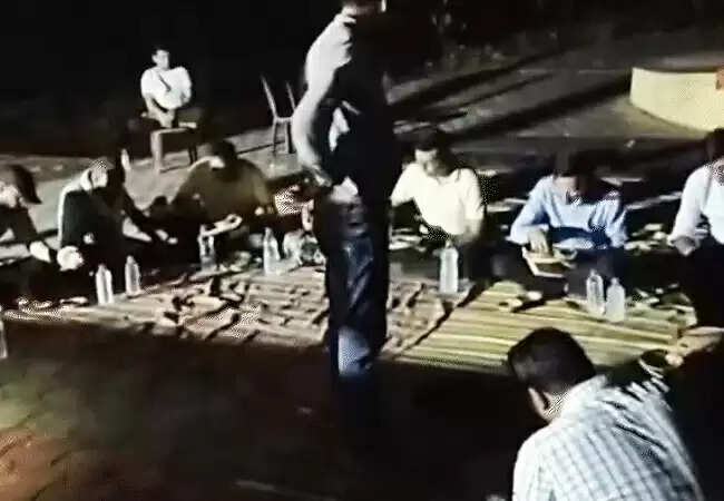 मप्रः शहडोल में पांच दिन में दूसरा घोटाला, एक घंटे में 14 किलो ड्राई फ्रूट खा गए अधिकारी