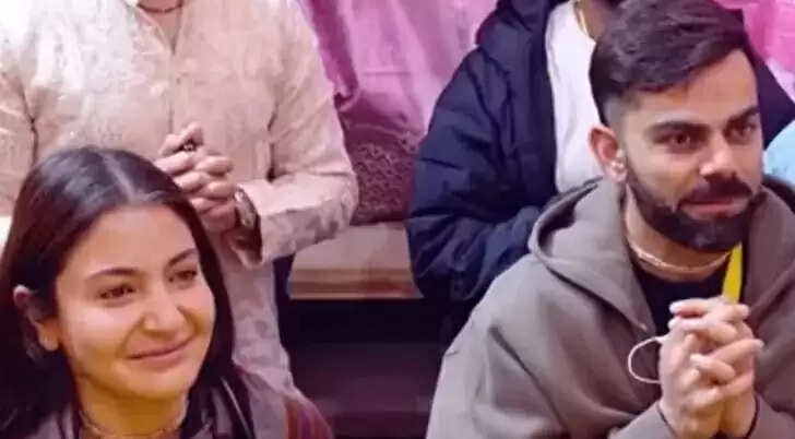 वृंदावन पहुंच कर विराट-अनुष्का ने संत प्रेमानंद से लिया आशीर्वाद