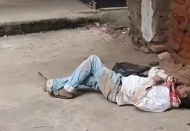 ग्राम प्रधान का शव संदिग्ध हालत में मिला, जांच में जुटी पुलिस