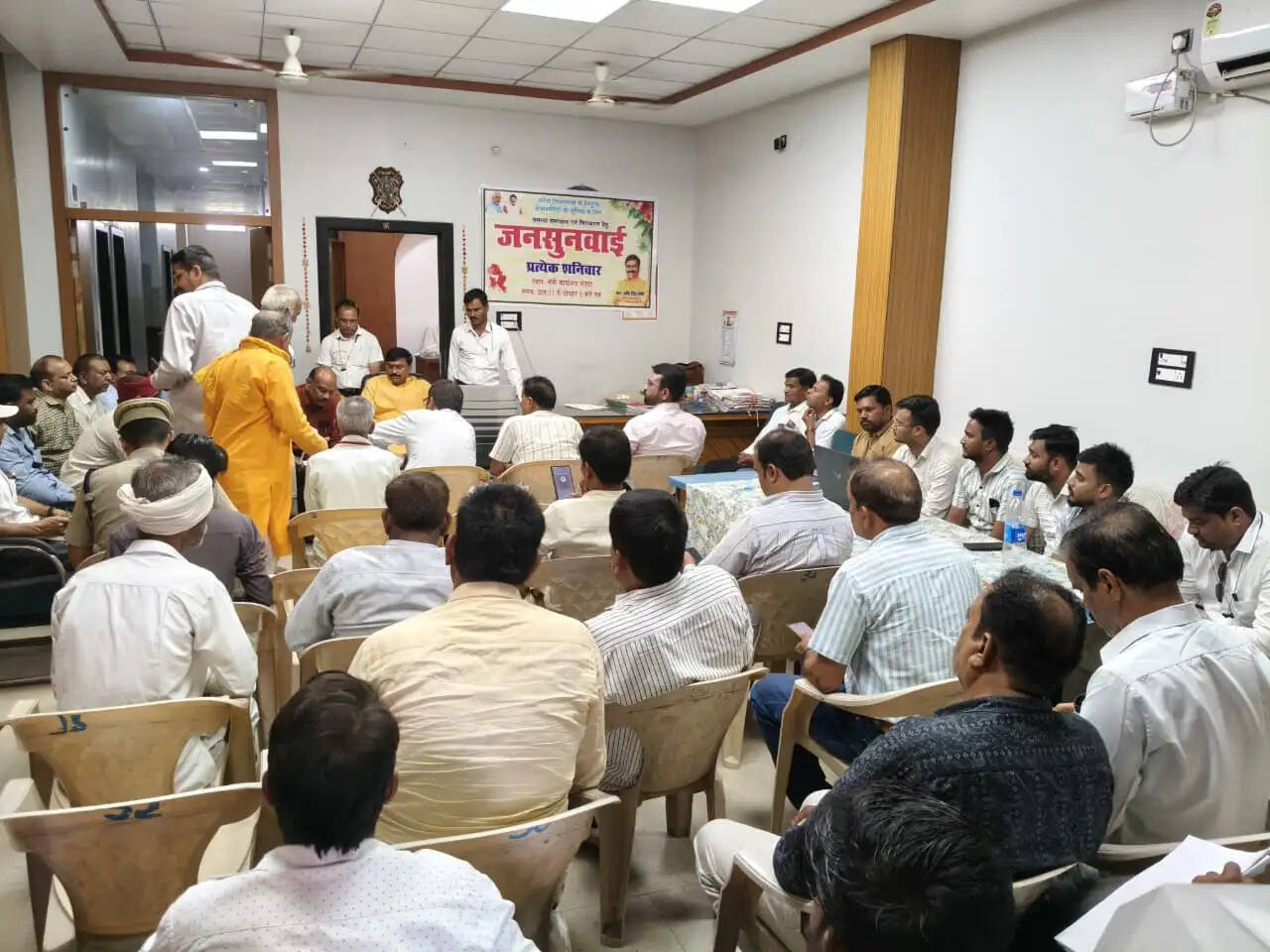दमोह:राज्यमंत्री धर्मेन्द्र सिंह लोधी की नई प्रशासनिक पहल, अब हर शनिवार होगी विशेष जनसुनवाई