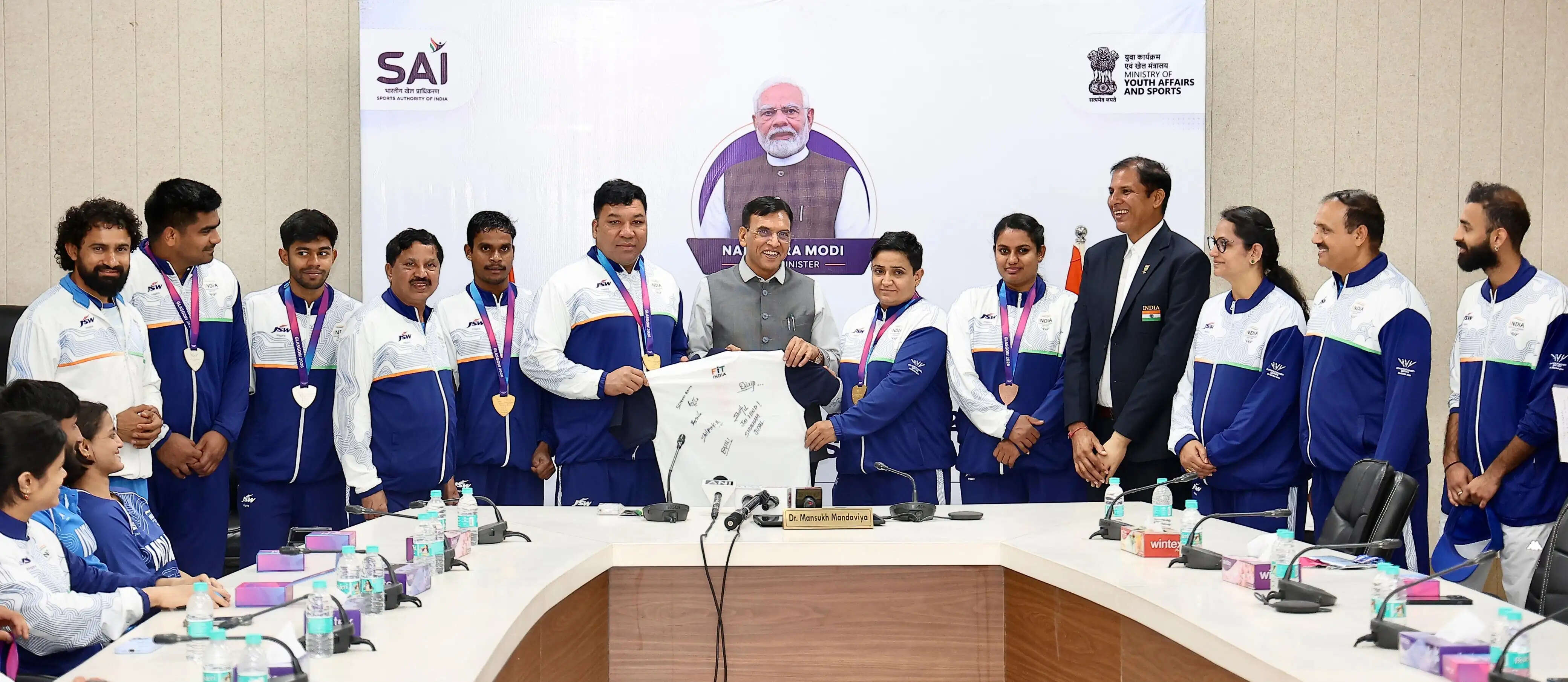 खेल मंत्री ने मुक्केबाजी, जूडो और पैरा एथलेटिक्स के राष्ट्रमंडल पदक विजेताओं को सम्मानित किया
