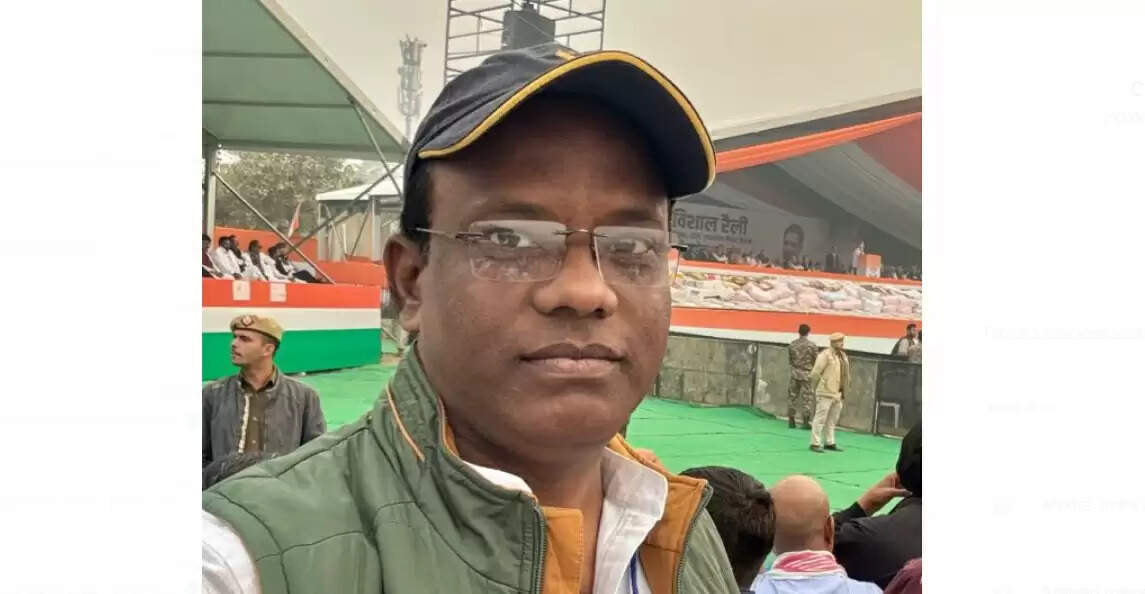 मनरेगा से महात्मा गाँधी का नाम हटाना दुर्भाग्पूर्ण - नदीम अंसारी