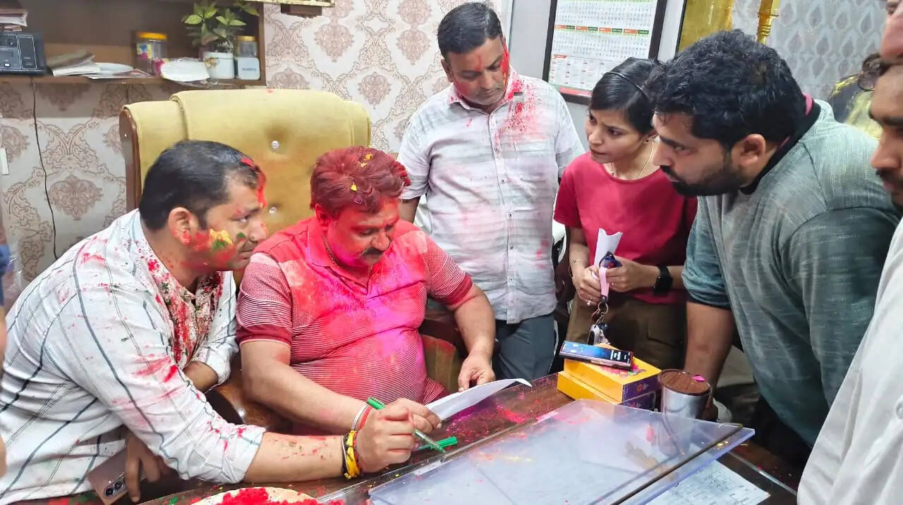 जींद : पारदर्शिता, ईमानदारी और जवाबदेही के साथ विकास कार्यों को उतारा जा रहा धरातल पर : डा. मिड्ढा