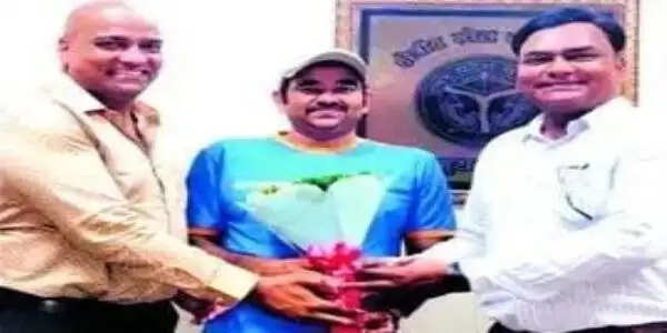 अर्जुन अवॉर्ड प्राप्त बैडमिंटन खिलाड़ी अभिन्न श्याम गुप्ता सम्मानित