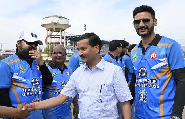 दून सुपर किंग्स और दून डेयर डेविल्स फाइनल में आमने-सामने