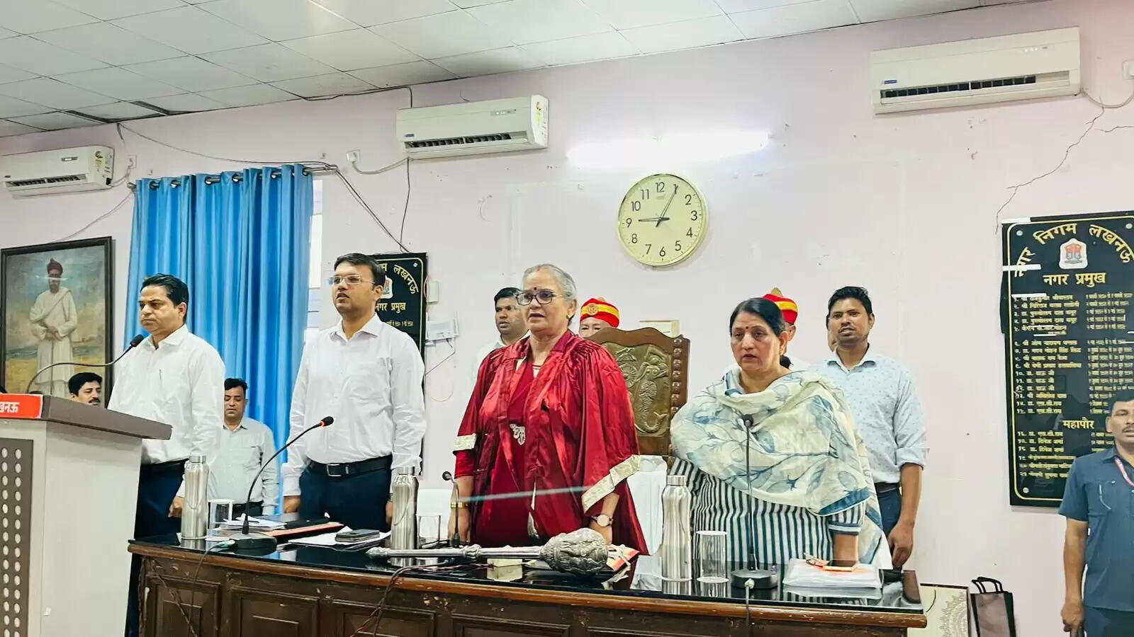 लखनऊ नगर निगम सदन की बैठक में सभी प्रस्ताव सर्वसम्मति से पारित, विकास और जनहित को मिली नई गति