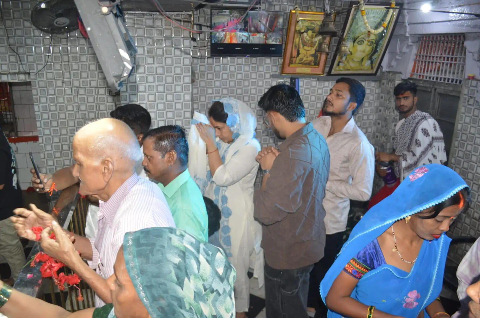 वासंतिक चैत्र नवरात्र: पांचवें दिन विशालाक्षी गौरी और स्कंद माता के चौखट पर श्रद्धालुओं ने टेका मत्था