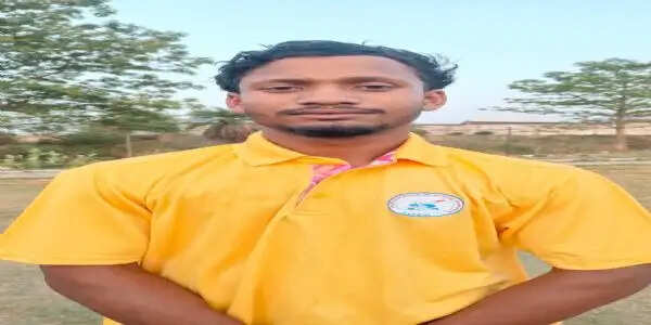 देवघर के दशरथ महथा बने झारखंड फ्री स्टाइल कुश्ती टीम के कोच