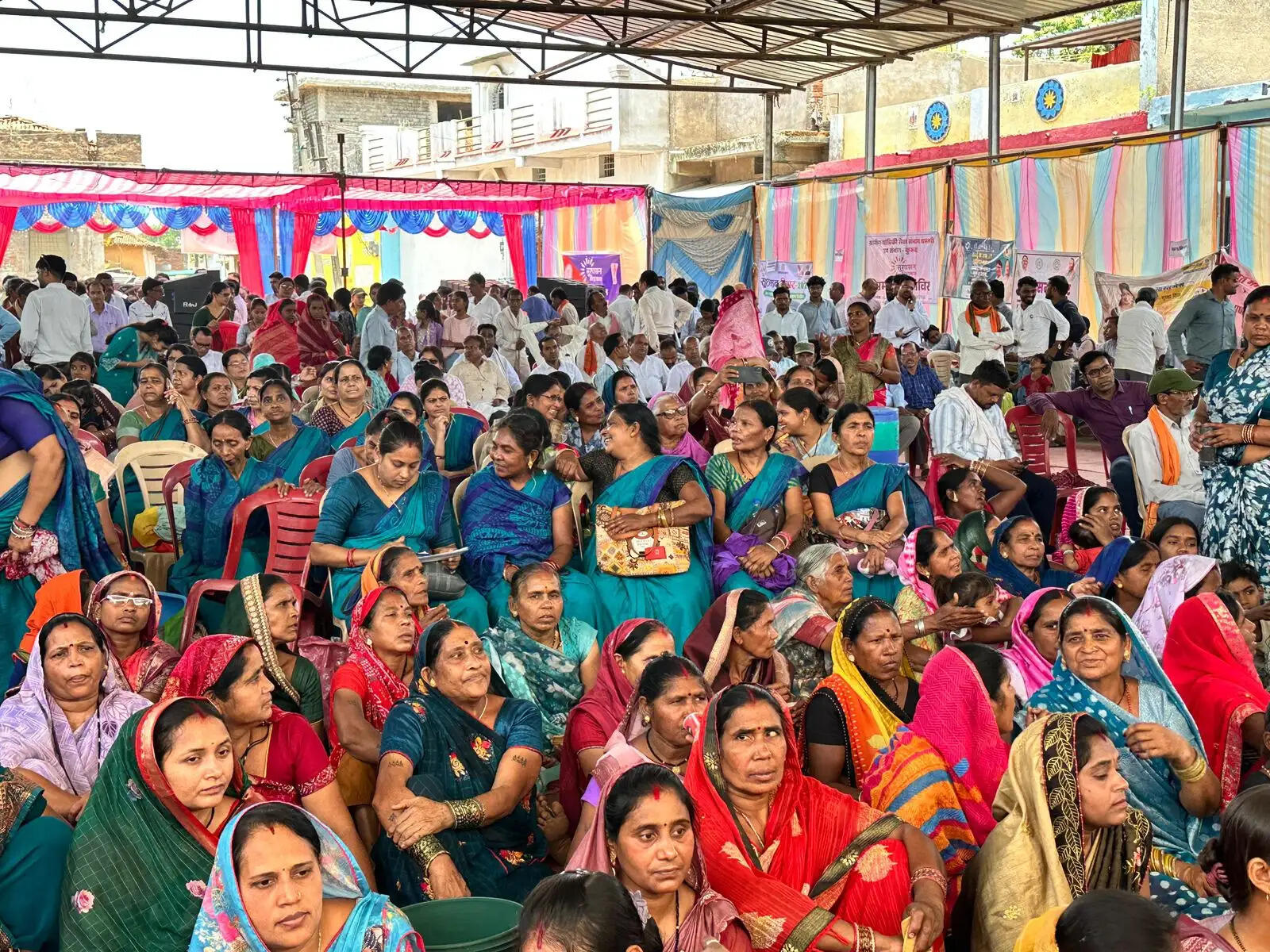 सुशासन तिहार:हसदा शिविर में 479 आवेदन प्राप्त, 437 मामलों का मौके पर समाधान
