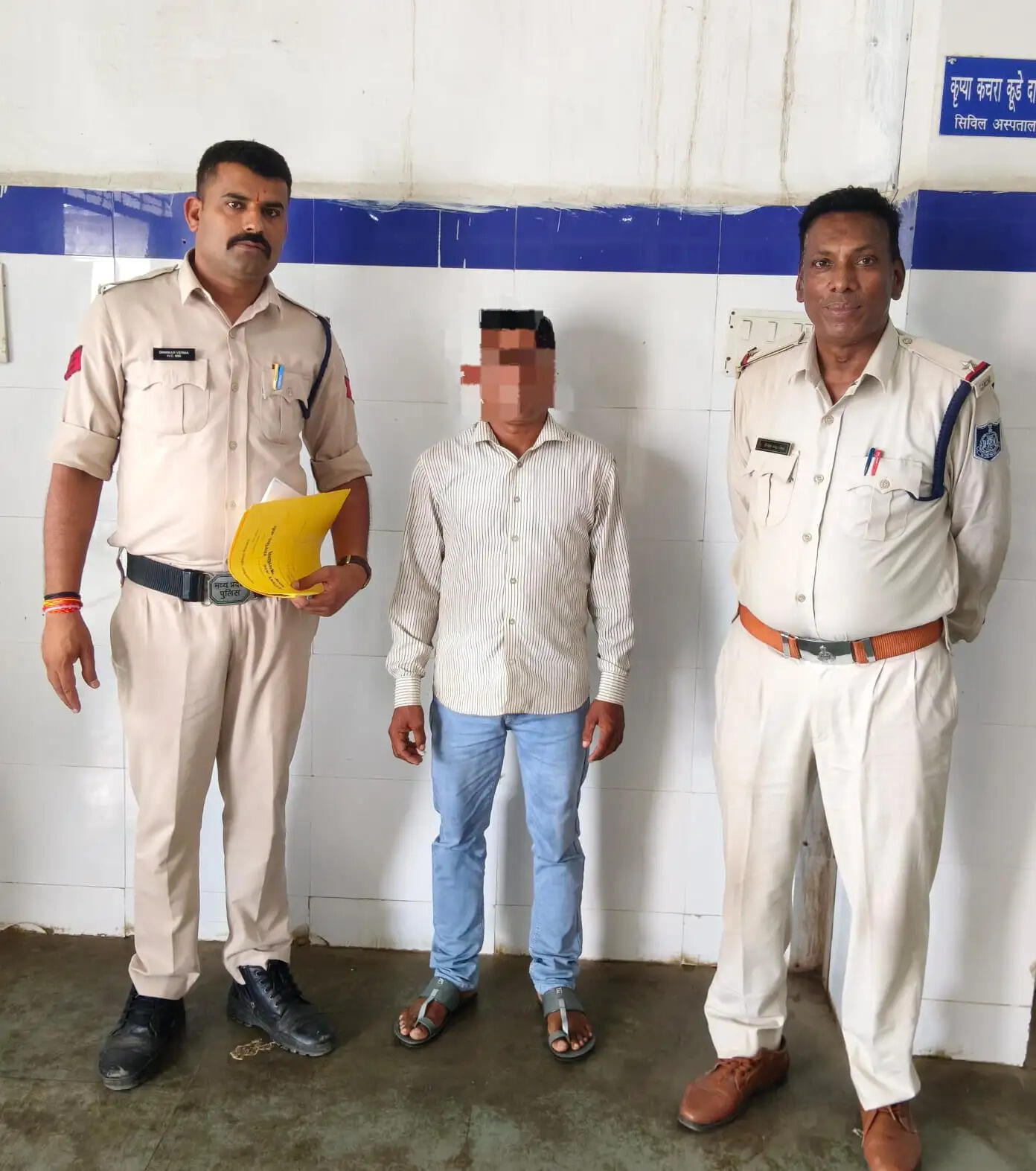 तीन साल से फरार अपहरण-दुष्कर्म का आरोपित राजगढ़ में गिरफ्तार, बस स्टैंड से पुलिस ने दबोचा