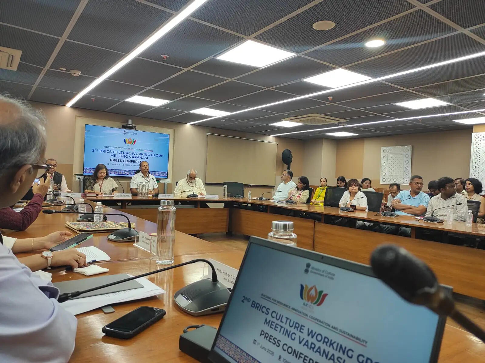 ‘ब्रिक्स सांस्कृतिक बैठक’ में जलवायु परिवर्तन रोकने में 'पारंपरागत प्रथाओं’ की भूमिका पर होगी चर्चा : विवेक अग्रवाल