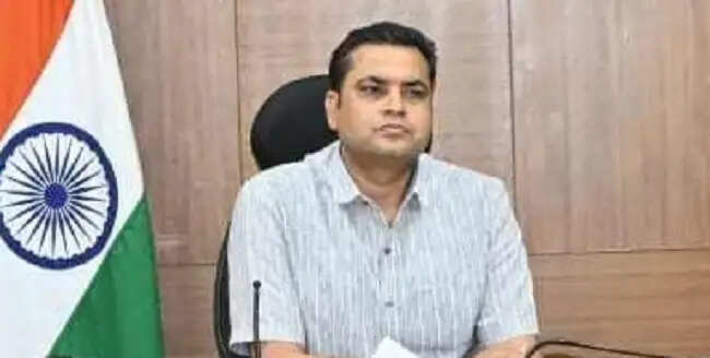 जबलपुरः शोभापुर पहाड़ी का स्वरूप बदलकर कॉलोनी निर्माण करने पर कॉलोनाइजर और भूमि स्वामियों पर 4 करोड़ का अर्थदंड