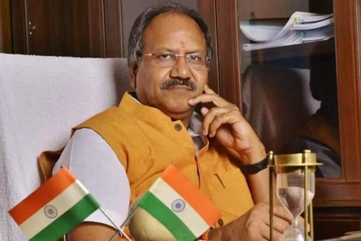 एक मई जन्मदिन पर सादगी के साथ वंचितों की सेवा करें&nbsp;: बृजमोहन अग्रवाल