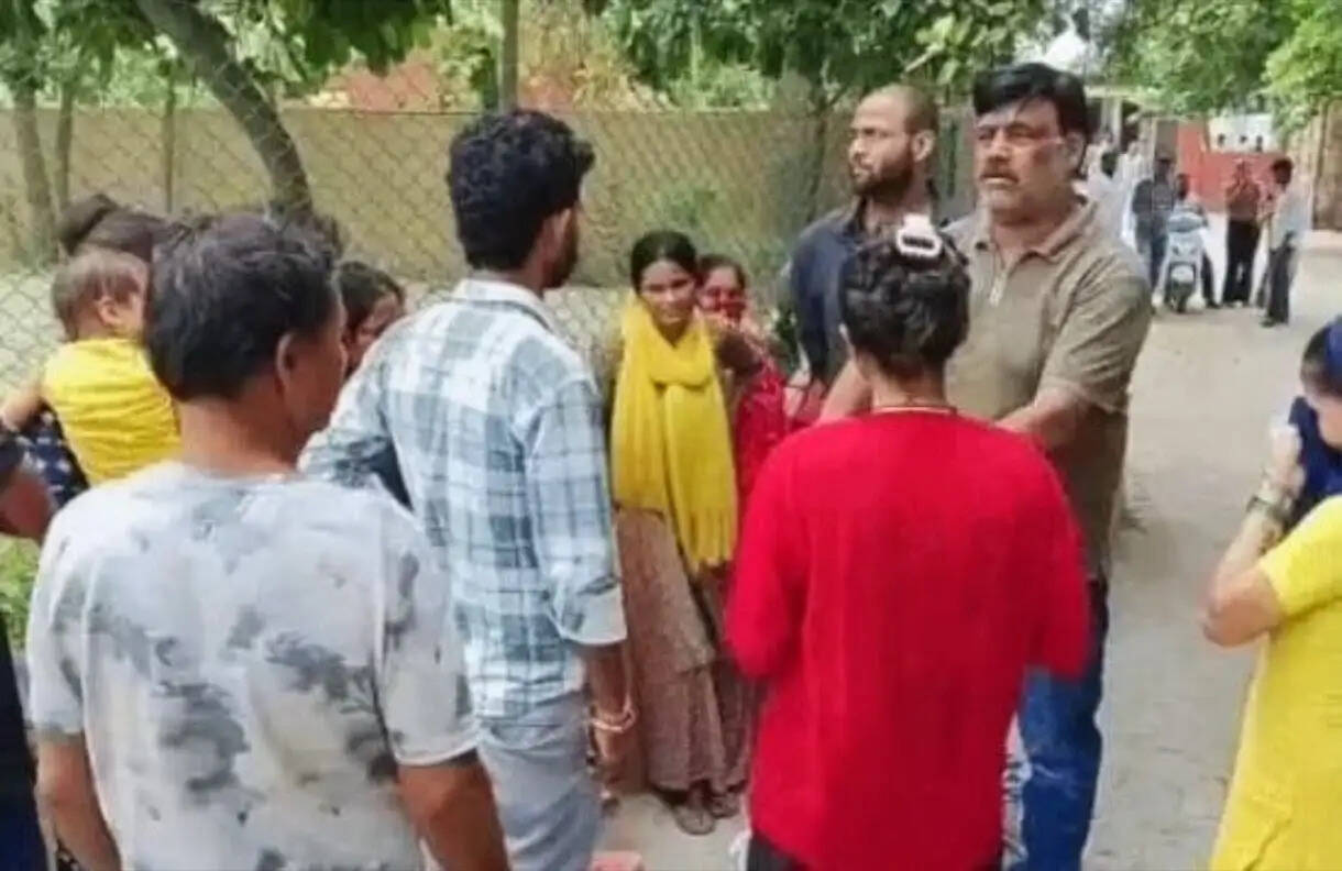 पानीपत: फैक्ट्री की छत से गिरकर चौकीदार की मौत
