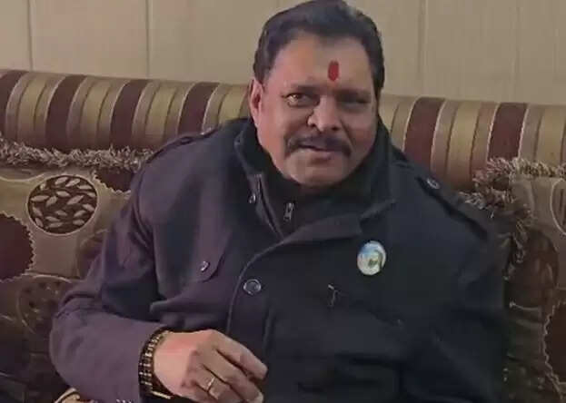 हरिद्वार पहुंचे पूर्व विधायक सुरेश राठौर, उर्मिला और कांग्रेस को बताया विवाद के लिए दोषी