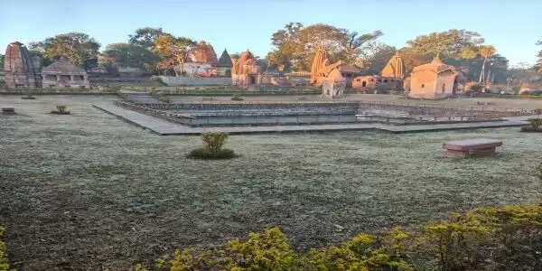 अनूपपुर: जिले में शीतलहर का प्रकोप, दोपहर बाद हुए सूर्य भगवान के दर्शन