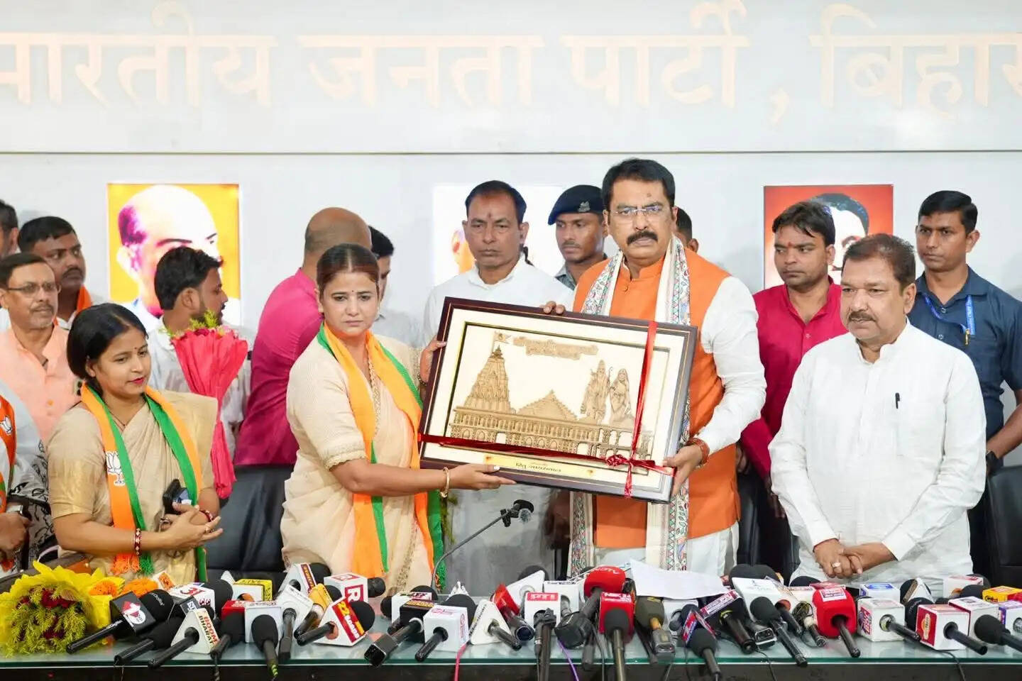 रितु जायसवाल भाजपा में शामिल, प्रदेश अध्यक्ष संजय सरावगी ने पार्टी में किया स्वागत