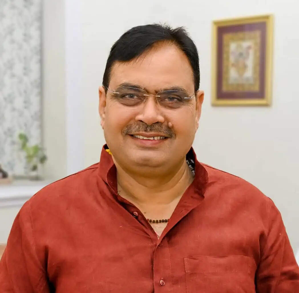 मुंजाल, अग्रवाल और कलवाणी को निजी क्षेत्र में मिले रोजगार के बेहतरीन अवसर