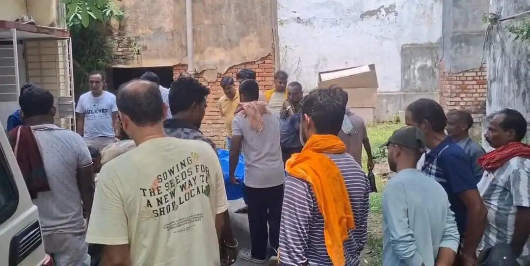 इंस्टाग्राम पर वीडियो डाल इंटर की छात्रा ने की खुदकुशी, मकान मालिक के परिवार पर प्रताड़ना का आरोप