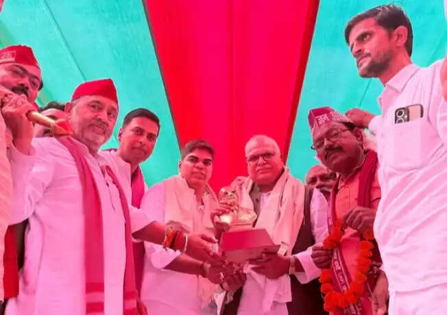 भाजपा सरकार में छीने जा रहे है पिछड़ों, दलितों और अल्पसंख्यकों के अधिकार : बाबू सिंह कुशवाहा