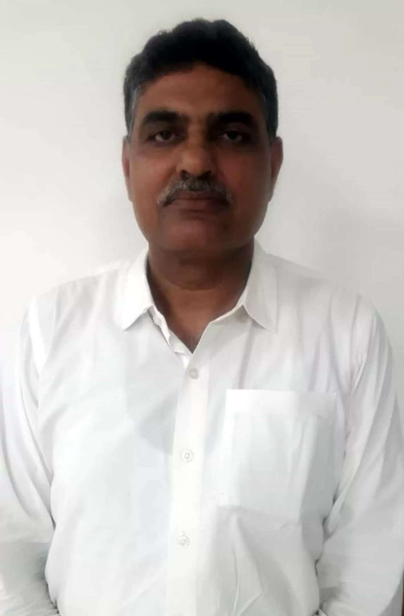 हिसार : बेकरी, मशरूम उत्पादन तकनीक, मधुमक्खी पालन, नर्सरी व डेयरी फार्मिंग के प्रशिक्षण