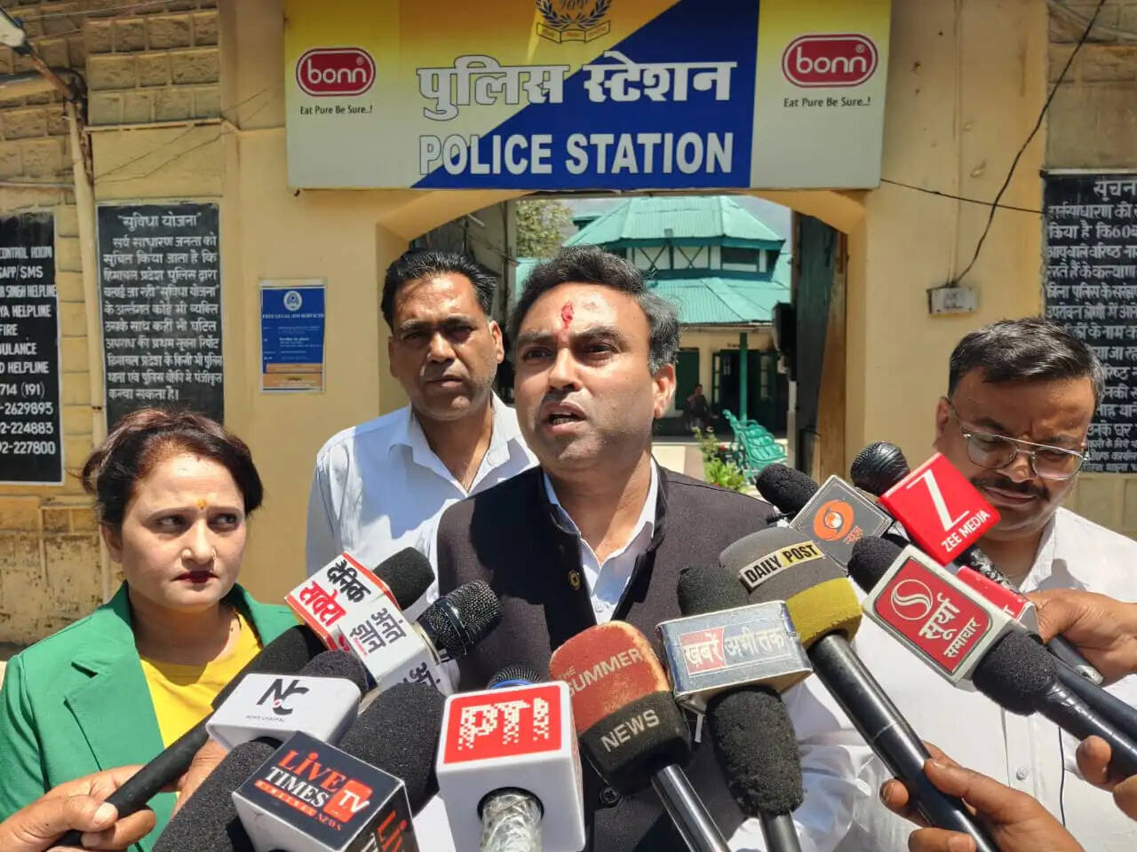 प्रधानमंत्री को आतंकवादी कहने पर खड़गे के खिलाफ धर्मशाला थाने में शिकायत, एफआईआर की मांग