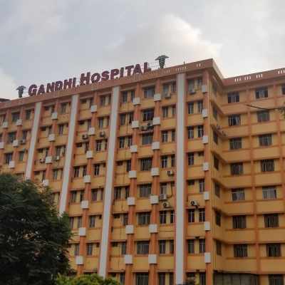 हैदराबाद के उस्मानिया और गांधी अस्पताल में कोविड विस्फोट
