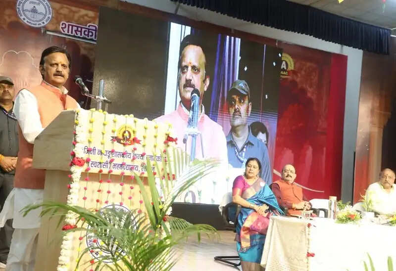 असफलता से घबराने के बजाय उससे सीख लेकर आगे बढ़ना ही सफलता का मूल मंत्र: राजेन्द्र शुक्ल