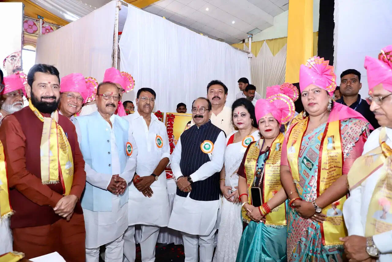 ’अखिल भारतीय तैलिक साहू महासभा के राष्ट्रीय अधिवेशन में मुख्य अतिथि के रूप में शामिल हुए उप मुख्यमंत्री साव’