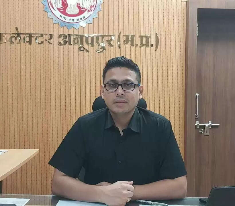 अनूपपुर: अनूपपुर और पुष्पराजगढ़ ने रोका शत प्रतिशत गणना पत्रक डिजिटाइजेशन, 1408 मतदाता शेष