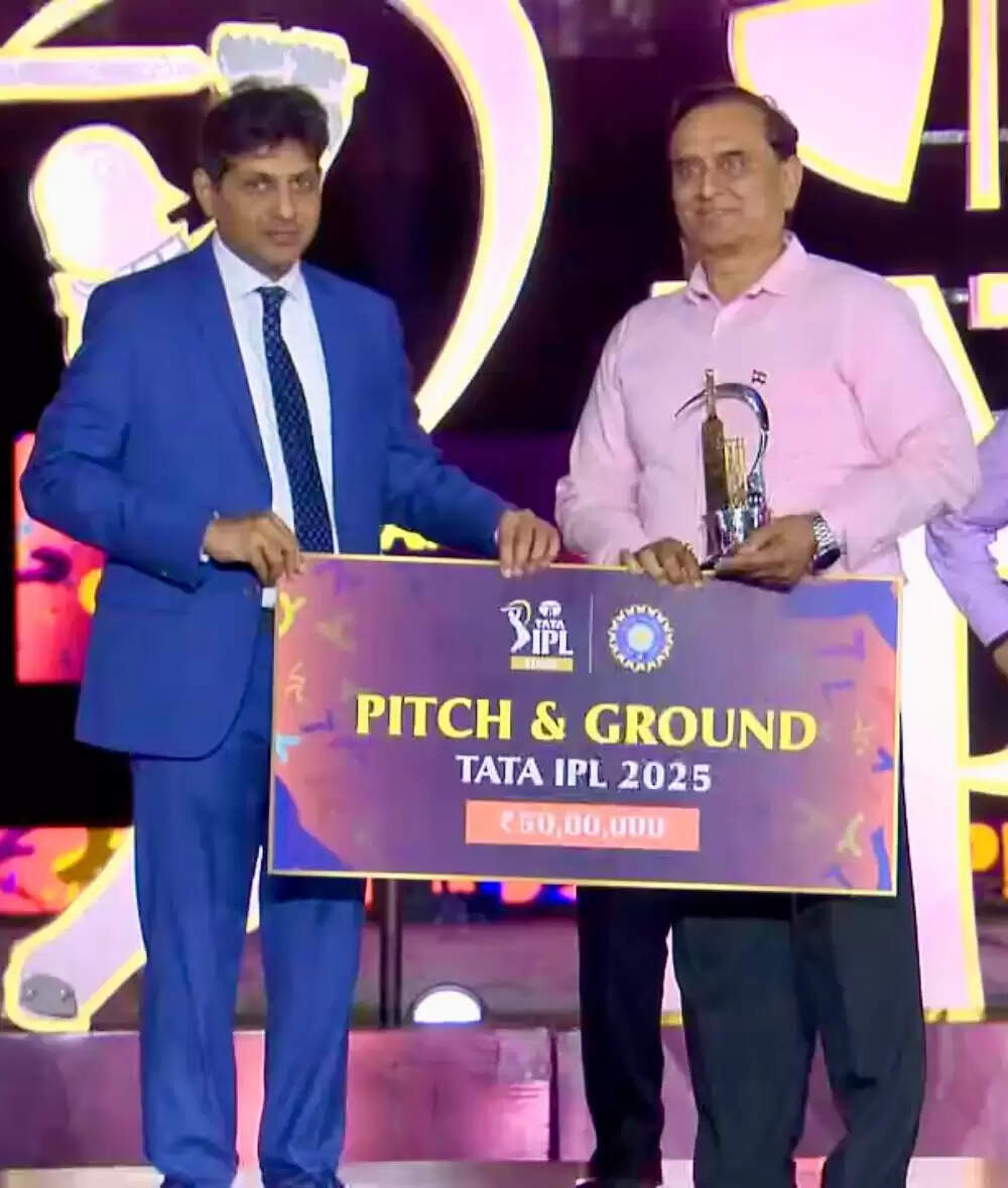 आईपीएल 2025 में दिल्ली को बड़ी उपलब्धि, अरुण जेटली स्टेडियम को मिला ‘बेस्ट पिच एंड ग्राउंड’ अवॉर्ड