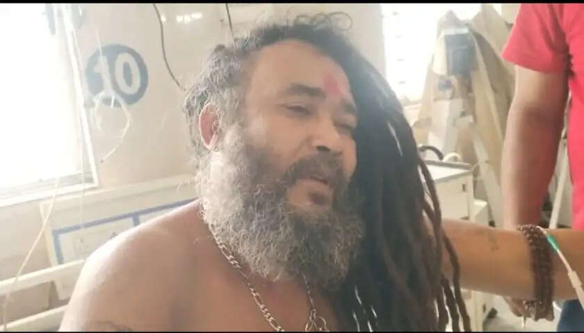 पुजारी पर हमला, मारपीट में हुए लहूलुहान