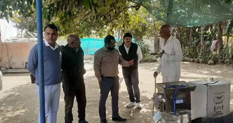 ग्वालियरः बिलौआ में किसान ने प्राकृतिक खेती के लिए बनाया बायोरिसोर्स सेंटर