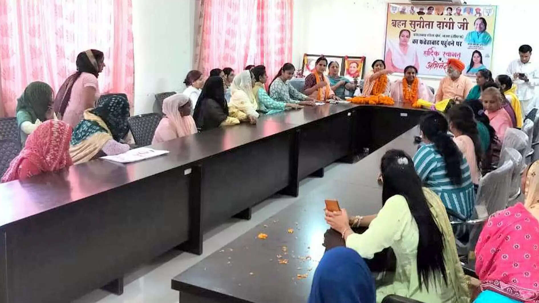 फतेहाबाद: योजनाओं का लाभ हर महिला तक पहुंचाने का काम करें: सुनीता डांगी