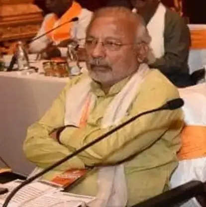 प्रधानमंत्री मोदी और शाह के करीबी सुनील ओझा का निधन