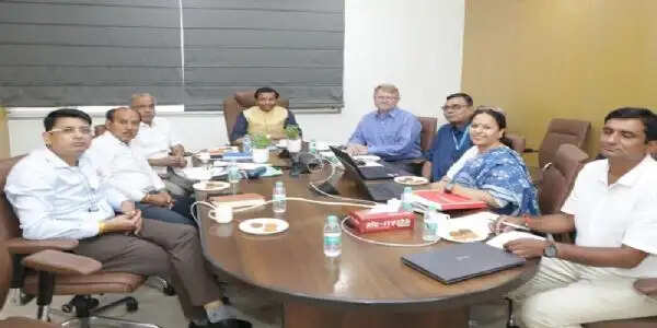बच्चों में निवेश बढ़ाने से मध्य प्रदेश की मजबूत होगी नींव : पवैया