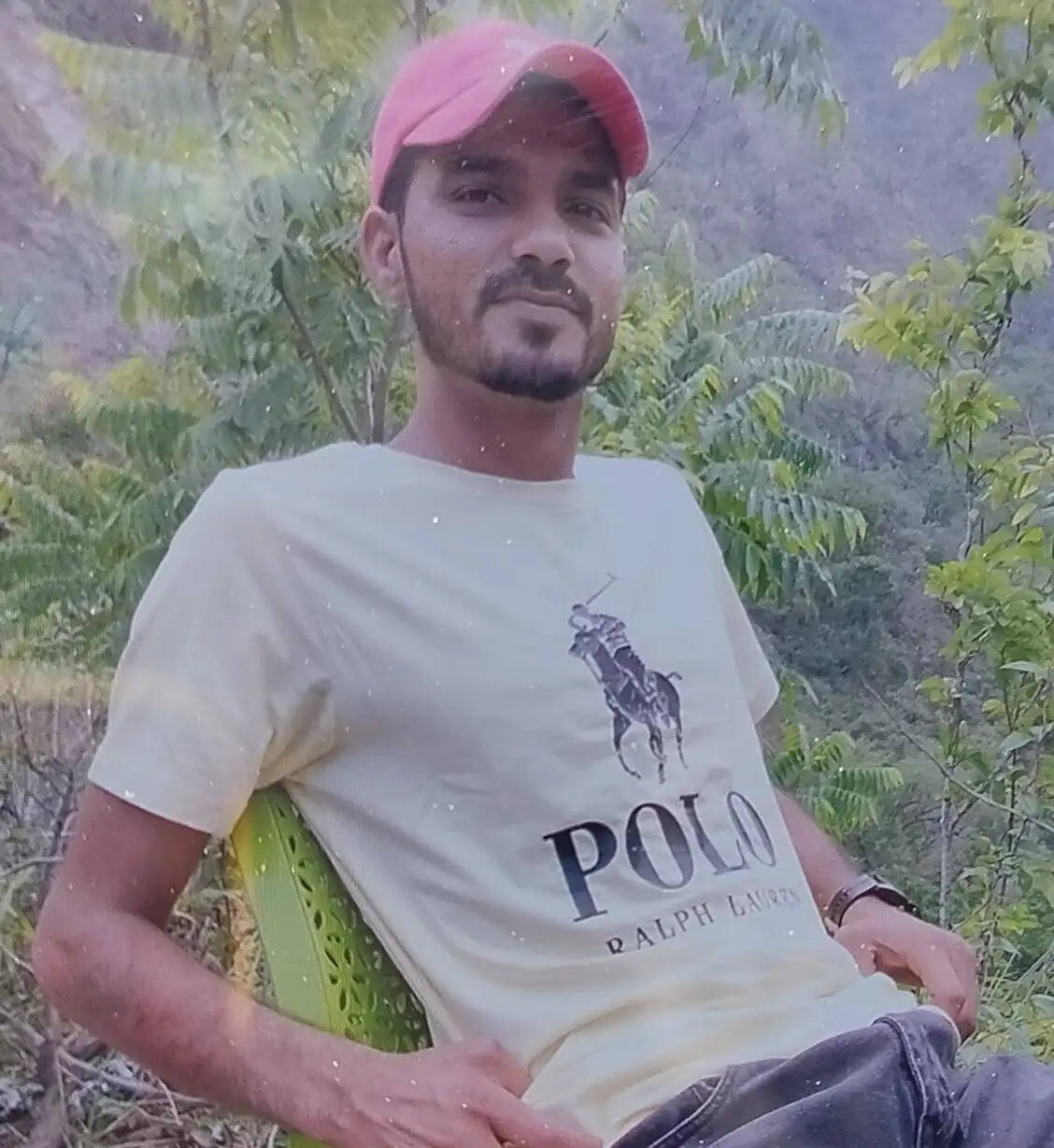 हिसार में चाकू से गोदकर युवक की हत्या, एक गंभीर