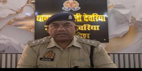 देवरिया : गायत्री मंदिर के पास पोखरे में नहाते समय युवक डूबा, तलाश जारी