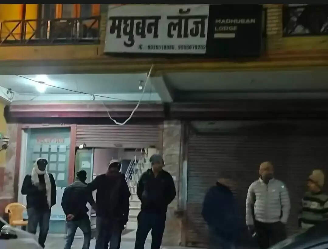 लखनऊ के युवक ने बाराबंकी में फांसी लगा की खुदकुशी