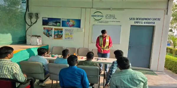 अयोध्या में स्थापित हुआ जल जीवन मिशन के तहत प्रदेश का पहला स्किल डेवलपमेंट सेंटर, मिशन को मिल रहे प्रशिक्षित कारीगर