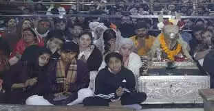 भारतीय महिला क्रिकेटर क्रांति गौड़ ने किए महाकाल दर्शन, भस्म आरती में हुईं शामिल