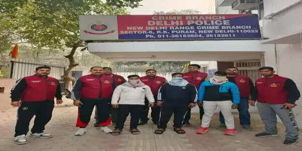 हत्या के मामले में तीन आरोपित गिरफ्तार