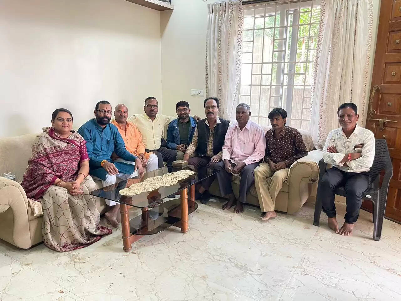 धमतरी : छग के पारंपरिक व्यंजन लाखड़ी भाजी संग से की आगामी कार्ययोजना की चर्चा