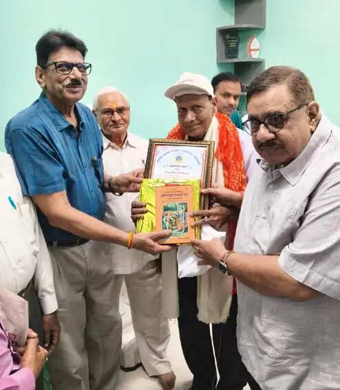 डॉक्टर्स हमें खराब स्थिति में भी देते हैं जीवन: डॉ आरएस वर्मा